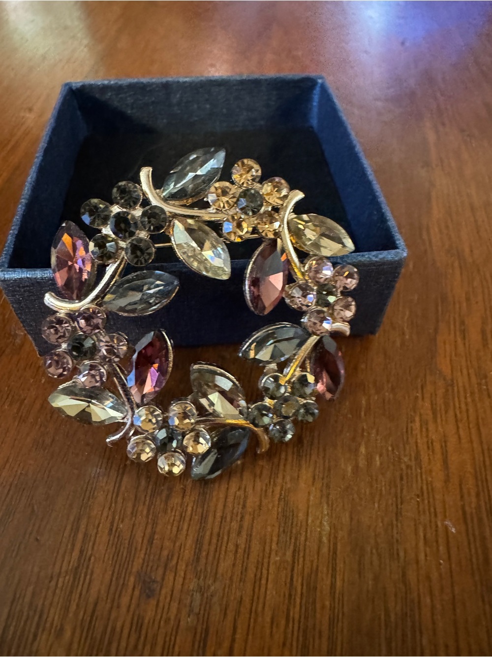 Vintage-Inspired Purple and Gray Crystal Floral Wreath Brooch